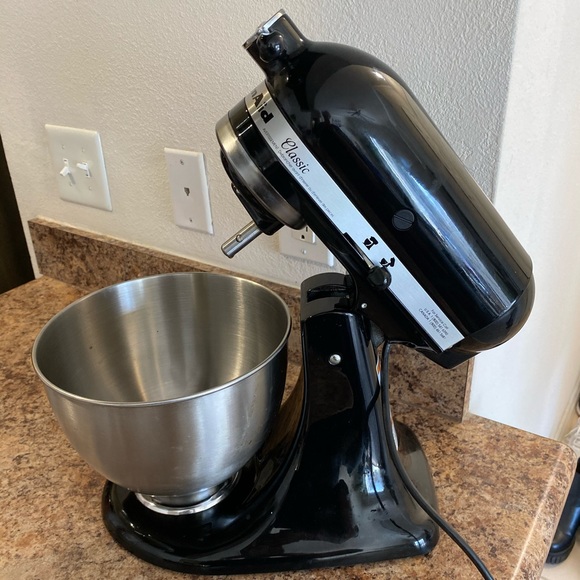 KitchenAid Classic Tilt Head Mixer - Picture 2 of 8